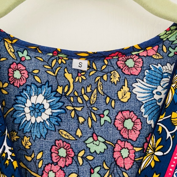 Bohemian Floral Printed Wrap Maxi Dress - Picture 5 of 8